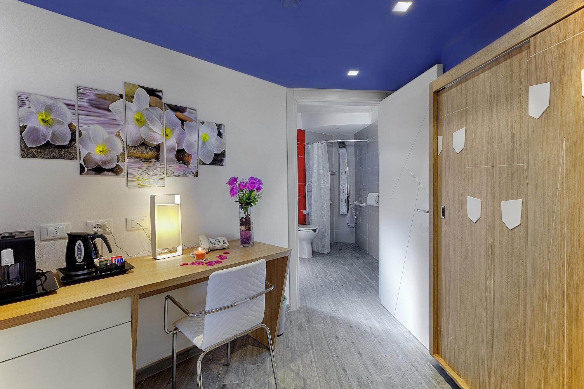 Hospitality Hotel Palermo Exterior photo