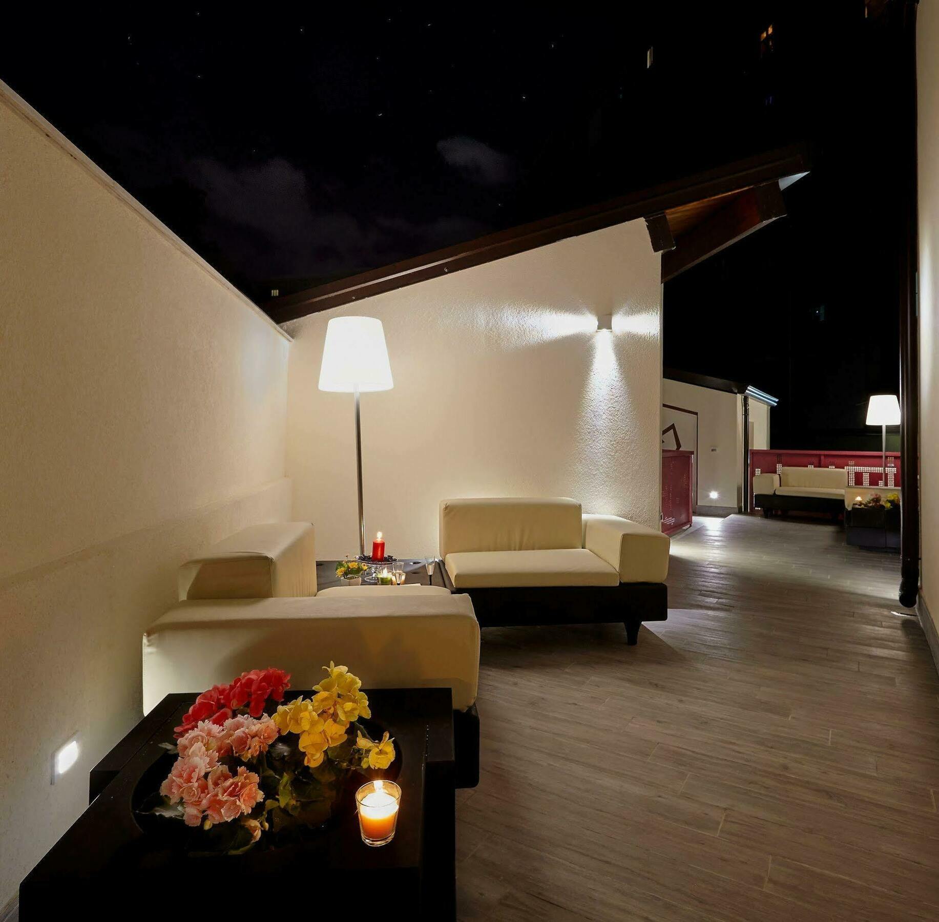 Hospitality Hotel Palermo Exterior photo